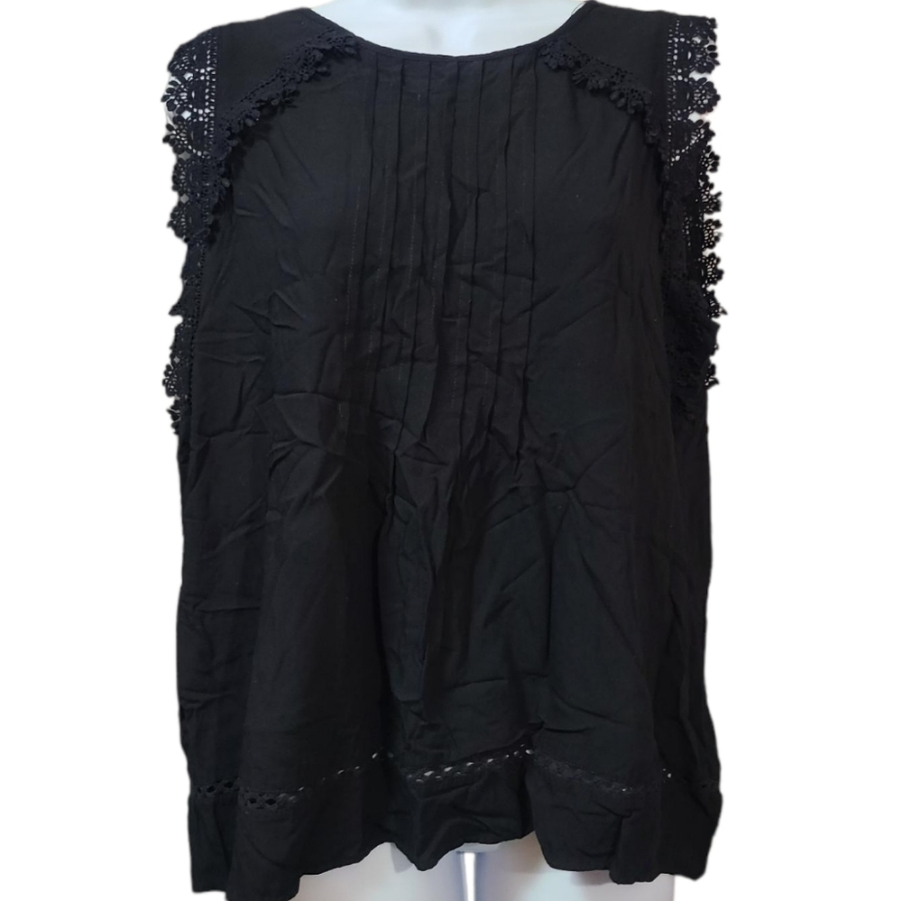 LOFT sleeveless black blouse L